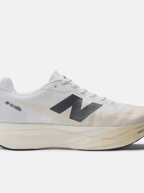 New Balance FuelCell SuperComp Elite v5 Men’s Size 10